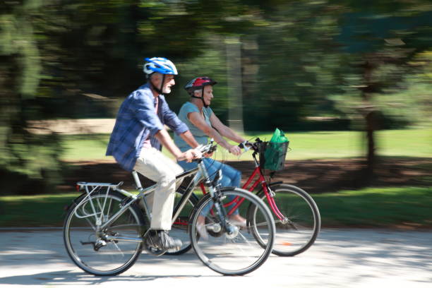 istock Senior couple riding bicycle 918065706