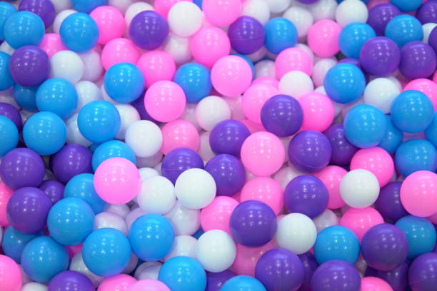 istock lots of multicolored round balls texture background 918093810