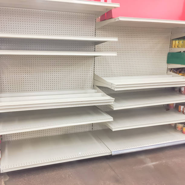 istock Empty shelves at grocery store in America 918107214