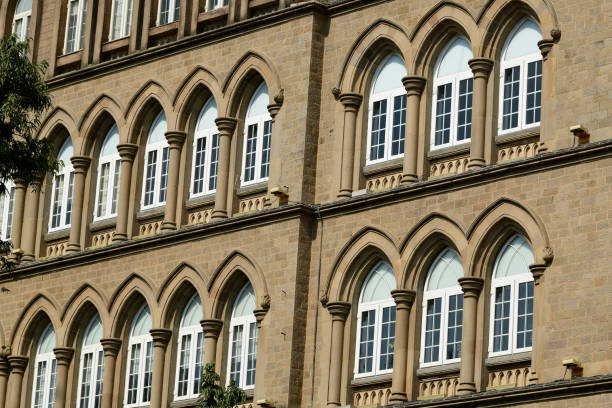 istock Architecture: Row of Lancent Arched Windows with Glass Pane 918114134