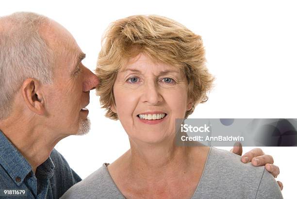 Photo libre de droit de Loving Couple Âgé banque d'images et plus d'images libres de droit de Chuchoter à l'oreille - Chuchoter à l'oreille, Femmes, Hommes seniors