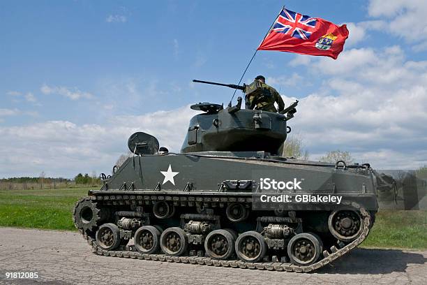 Mark Iv 셔먼 탱크 Allied Forces에 대한 스톡 사진 및 기타 이미지 - Allied Forces, World War II, 구름