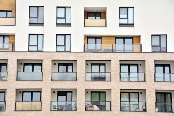 istock Facade of a modern apartment building 918139976
