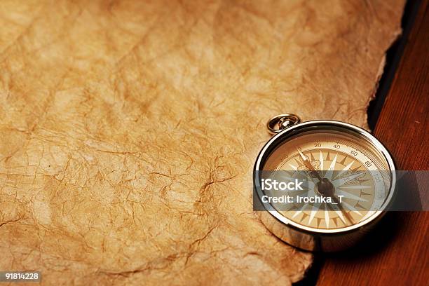 Foto de Compass e mais fotos de stock de Antigo - Antigo, Antiguidade, Bússola