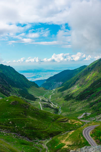istock Amazing road in the mountains 918153414