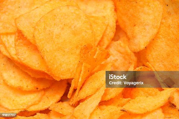 Foto de Batata Chips e mais fotos de stock de Alimentação Não-saudável - Alimentação Não-saudável, Amarelo, Batata Frita de Pacote