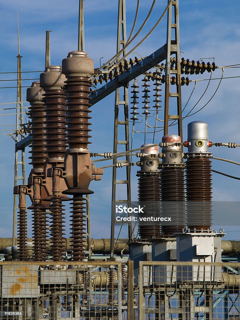 Substation eléctrico - Foto de stock de Aire libre libre de derechos