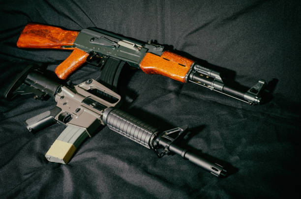 istock USA rifle versus soviet union rifle 918252218