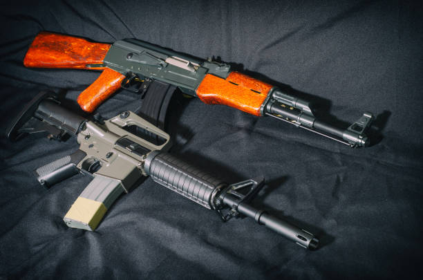 istock USA rifle versus soviet union rifle 918252224