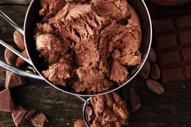istock Chocolate ice cream scoop, scooped with a ice spoon 918276748