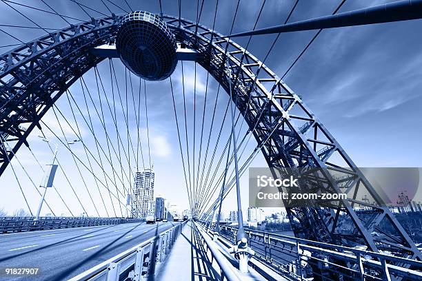 Puente Foto de stock y más banco de imágenes de Acero - Acero, Aire libre, Arquitectura