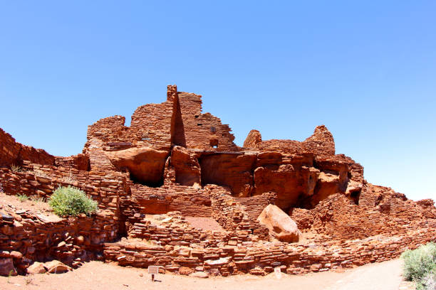 istock pueblo ruins at Wutpaki National Monument 918286682