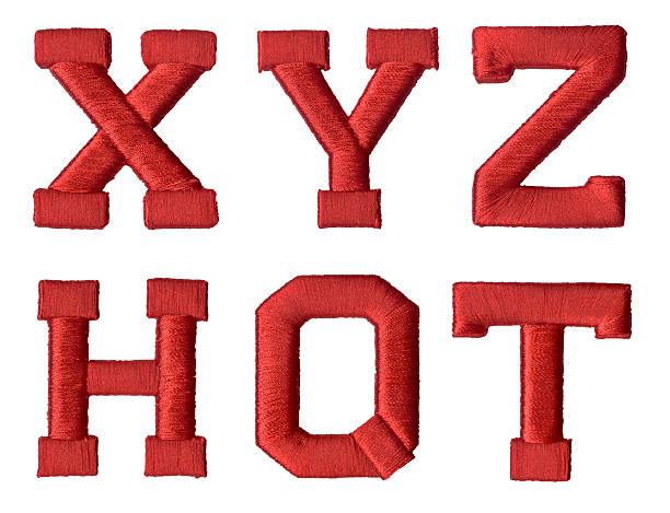 letras x y z y h o t aislada de fondo - letter t heat text letter h fotografías e imágenes de stock