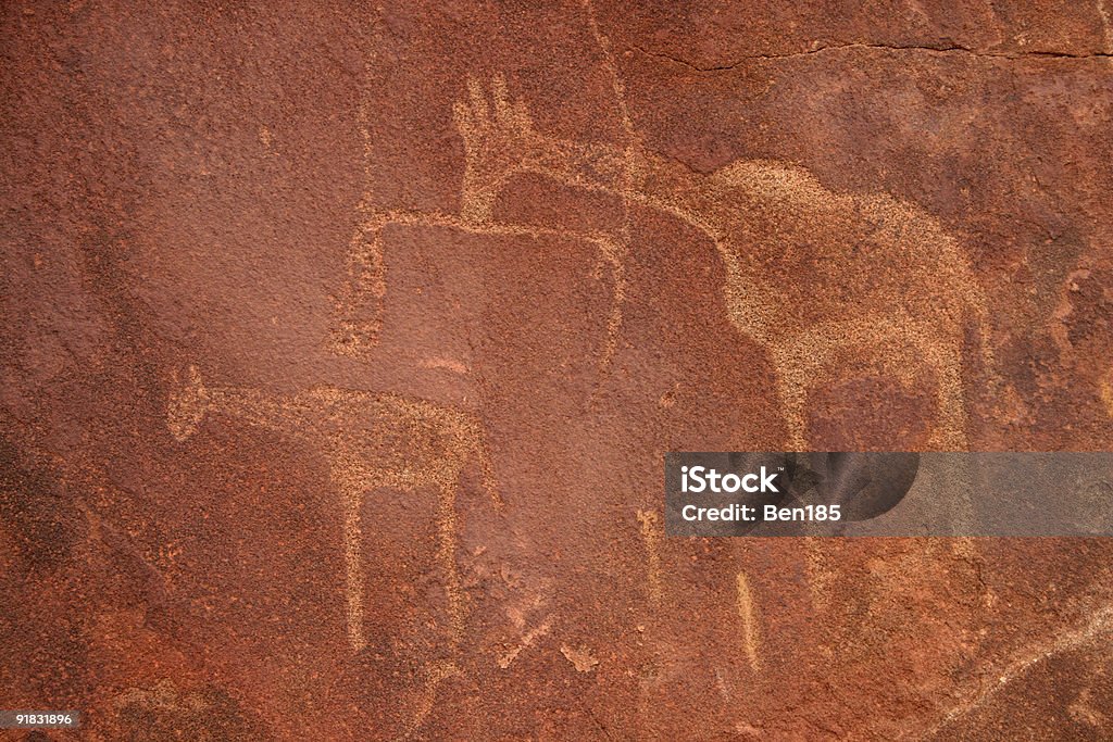 Boscimani Rock incisione - Foto stock royalty-free di Africa