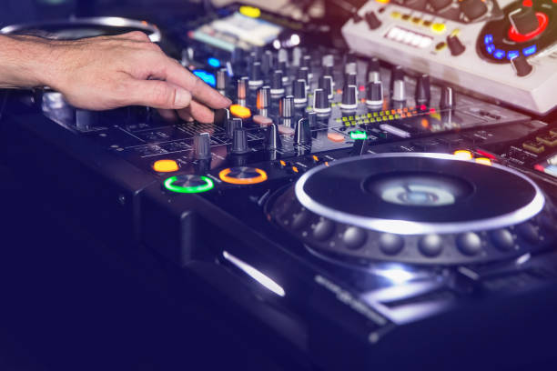 istock DJ club nightlife 918329446