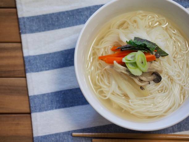 istock Korean food Banquet Noodles 918334804