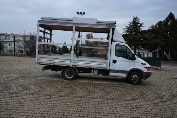 istock modified truck for street vendors 918335838
