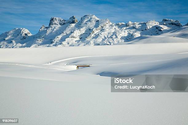 Winter In Den Bergen Stockfoto und mehr Bilder von Alpen - Alpen, Bach, Berg