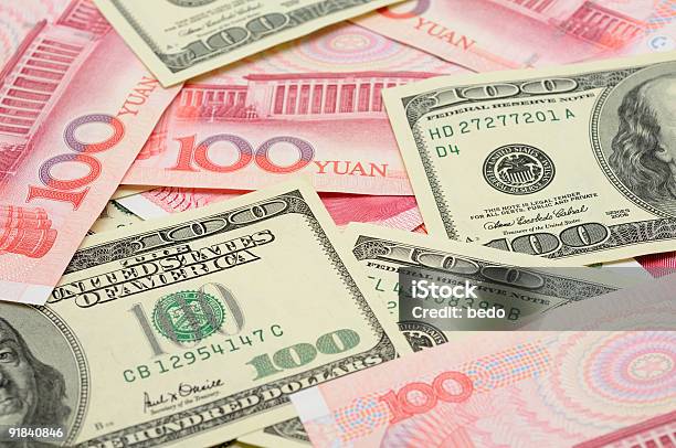 Usdollar Und Chinesischen Yuan Nahaufnahme Stockfoto und mehr Bilder von Amerikanische Währung - Amerikanische Währung, Bankgeschäft, Bildhintergrund