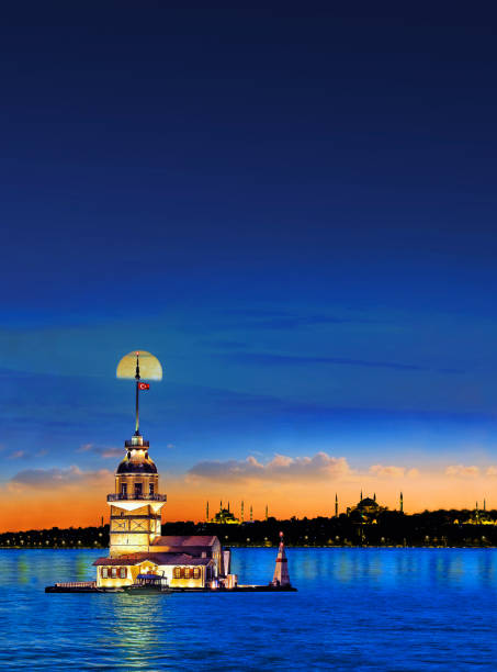 Girl Tower istanbul Girl Tower istanbul bogaz stock pictures, royalty-free photos & images
