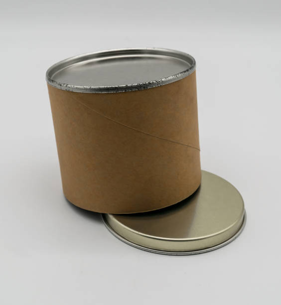 istock Cylinder container with metal or tin lid isolated on white background 918417592