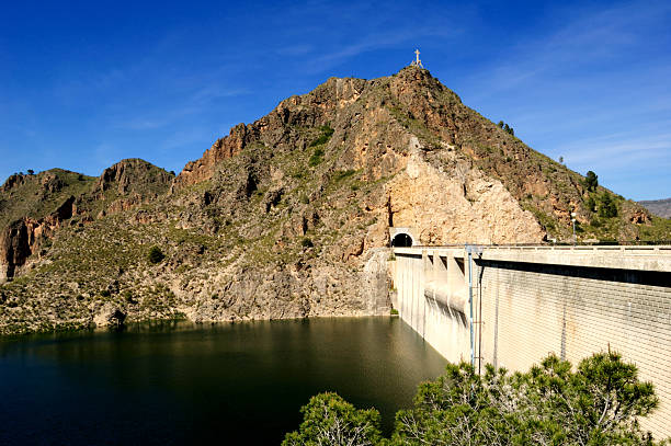 istock Cenajo Dam on Segura River - Castilla La Mancha (Spain) 91841884