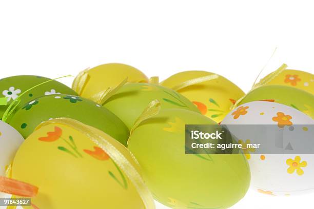 Uova Di Pasqua - Fotografie stock e altre immagini di Close-up - Close-up, Colore verde, Composizione orizzontale