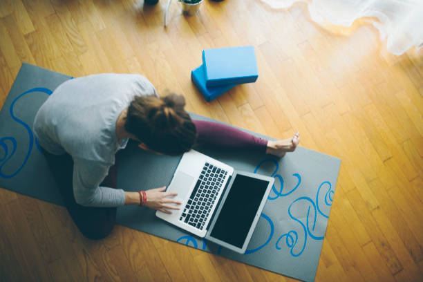 istock Yoga At Home 918451842
