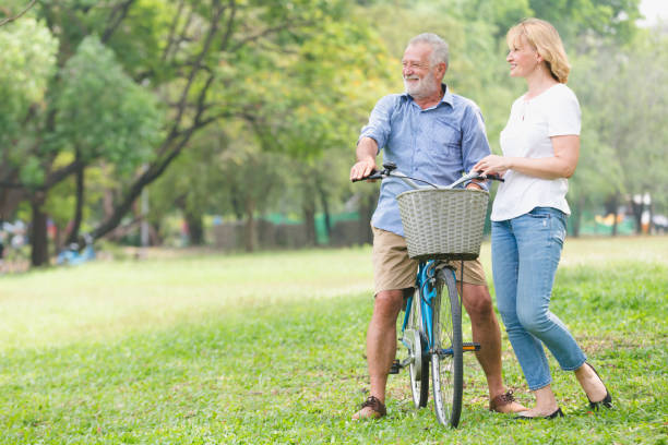 istock Senior couple in love 918451958