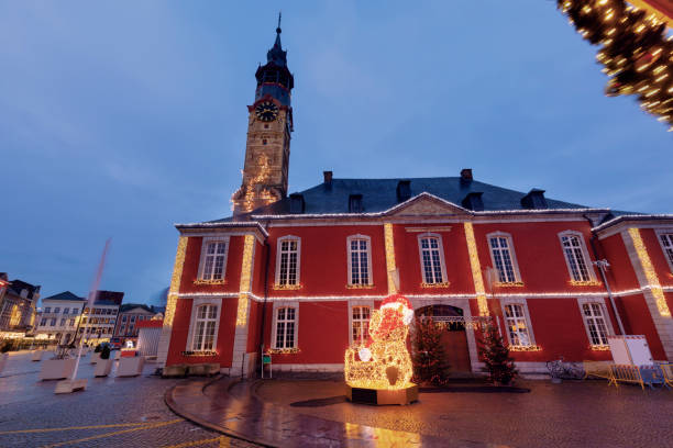 istock Main Square in Sint Truiden at dawn 918454638
