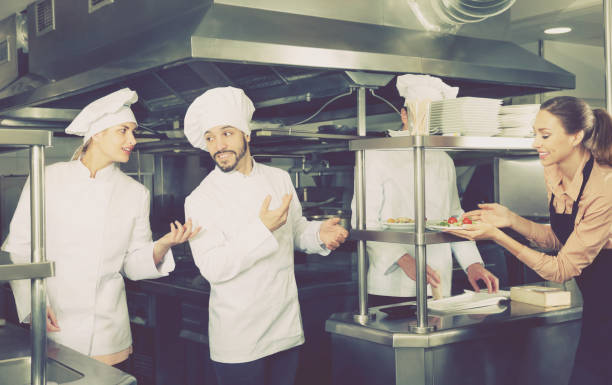 istock Chef checking dishes in kitchen of restaurant 918488820
