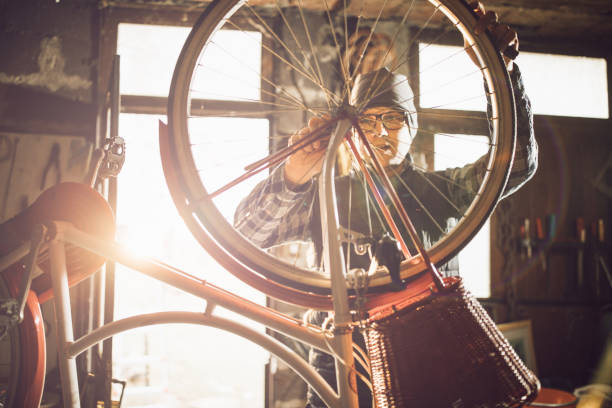 istock Man in the workshop 918516386