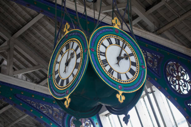 istock Clock at Smithfield Meat Market in London, UK 918529310