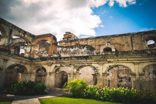 istock Old colonial town, Antigua, Guatemala 918545388
