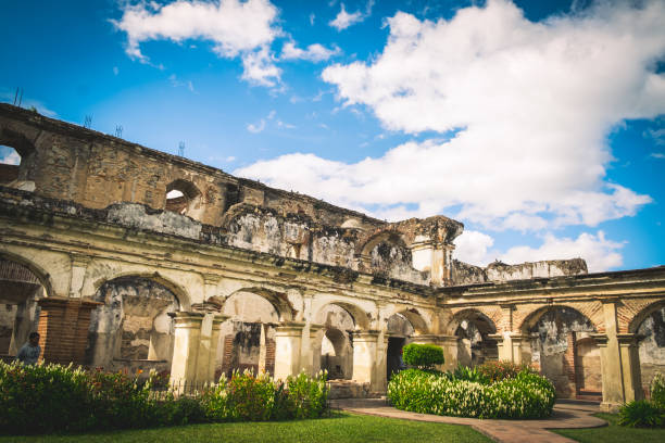 istock Old colonial town, Antigua, Guatemala 918545526