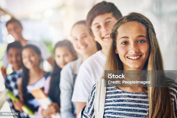 Qué Se Aprende Hoy Foto de stock y más banco de imágenes de Adolescente - Adolescente, Niño, Adolescencia