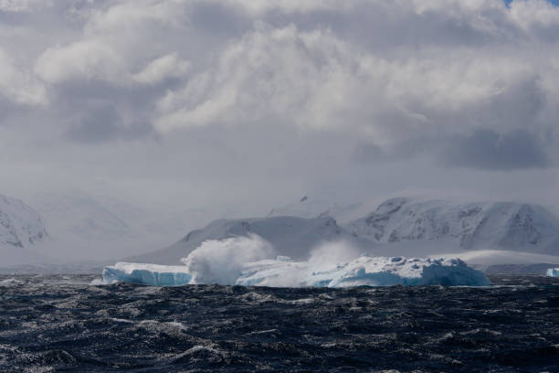 istock Iceberg in Antarctic sea 918599078