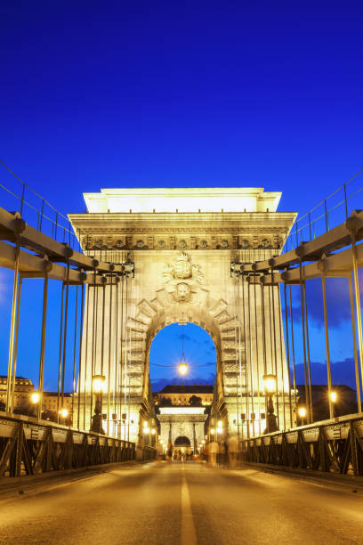 istock Chain bridge in Budapest, Hungary. 918599810