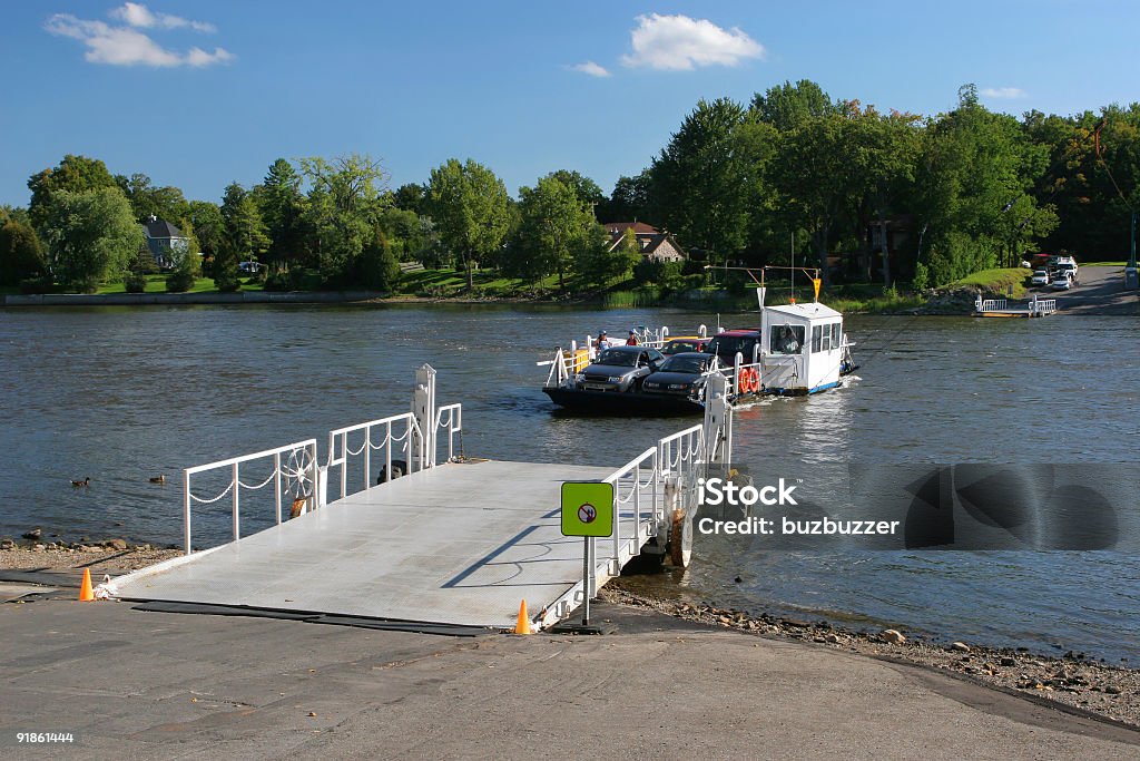 Petite River Ferry - Photo de Arrivée libre de droits