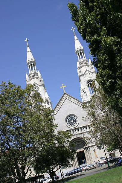 saints pedro e paulo igreja de san francisco - san francisco county church cross shape cross imagens e fotografias de stock