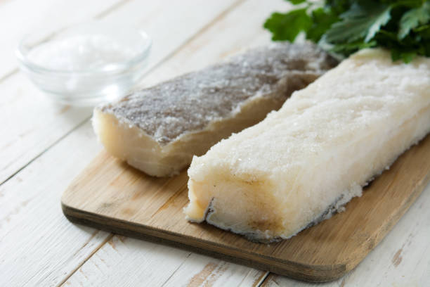 bacalao seco salado - salted fotografías e imágenes de stock