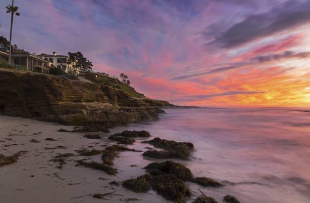 istock Scenic Sunset Windansea Beach La Jolla San Diego 918632438
