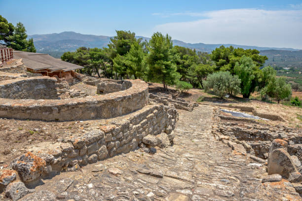 istock Archaeological site of Phaistos on Crete, Greece 918634006