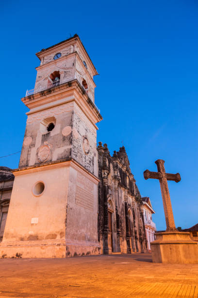 istock La Merced Church in Granada 918675398