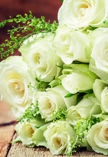 istock Bouquet of white roses for women's day 918678362