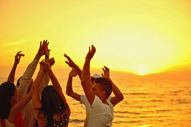 istock People Celebration Beach Party Summer Holiday Vacation Concept 918691912