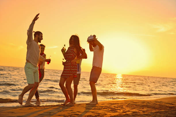 istock People Celebration Beach Party Summer Holiday Vacation Concept 918719402