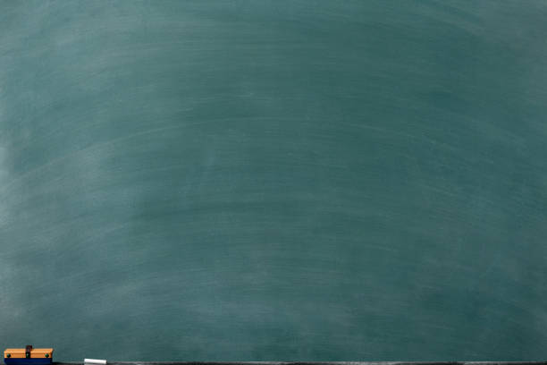 얼룩이 빈 칠판 보드 지우개와 분필 - blackboard chalk blank eraser 뉴스 사진 이미지