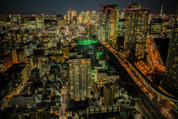 istock Urban night view of Tokyo 918806112