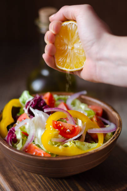 istock Fresh salad with sweet pepper, tomatoes and onion. 918810762